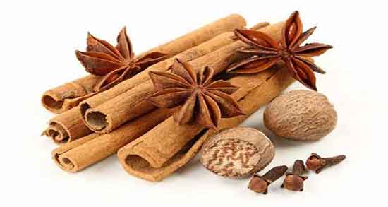 خواص شیر دارچین در شب ؛ خواص مصرف شیر با دارچین در شب چیست