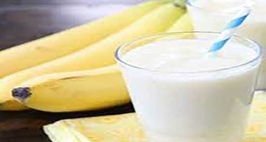 خواص شیر موز در دوران بارداری و خوردن شیر موز در بارداری و زیبایی جنین خواص شیر موز در دوران بارداری ؛ خوردن شیر موز در بارداری و زیبایی جنین