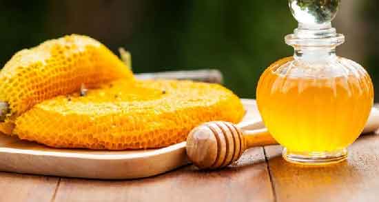 خواص عسل برای عفونت چشم ؛ فواید استفاده از عسل برای درمان عفونت چشم