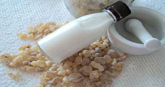 خواص کندر در قاعدگی ؛ کاهش خونریزی شدید در قاعدگی با مصرف کندر