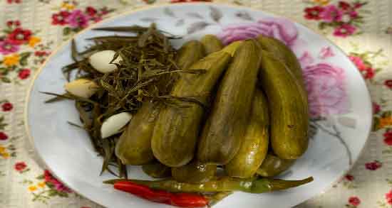 خیار شور و دیابت ؛ تاثیر خوردن خیار شور برای افراد دیابتی