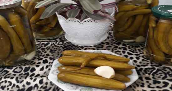 خیار شور و یبوست ؛ درمان خانگی یبوست با خوردن خیار شور