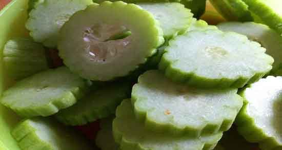 خیار چنبر طبع سرد دارد یا گرم ؛ طبیعت خیار چنبر چیست؟