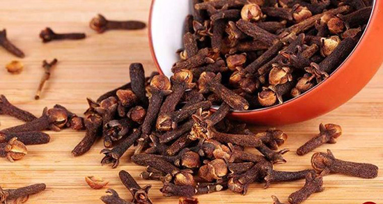 دمنوش میخک برای ریه ؛ خواص دمنوش میخک و استفاده ان برای ریه