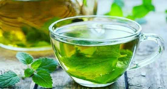 دمنوش گزنه و آویشن و تاثیر خوردن دمنوش گزنه و آویشن برای درمان سرماخوردگی دمنوش گزنه و آویشن ؛ تاثیر خوردن دمنوش گزنه و آویشن برای درمان سرماخوردگی