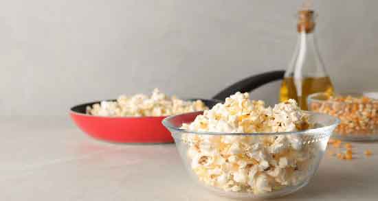 ذرت بو داده برای طوطی ؛ فواید و مضرات استفاده از ذرت بو داده برای تغذیه طوطی