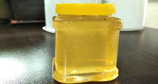 رنگ عسل بهاره ؛ مشحصات ظاهری عسل بهاره چگونه است؟