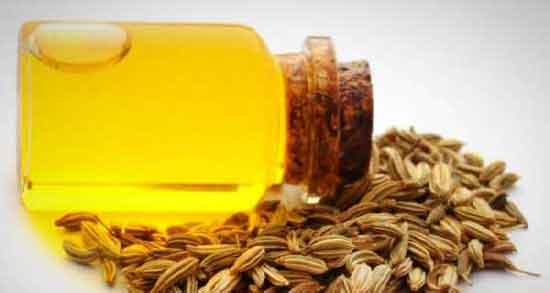 روغن رازیانه در بارداری ؛ خواص و مضرات استفاده از روغن رازیانه برای زن باردار