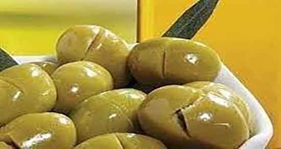 زیتون شور برای یبوست ؛ درمان یبوست کودکان با مصرف زیتون شور