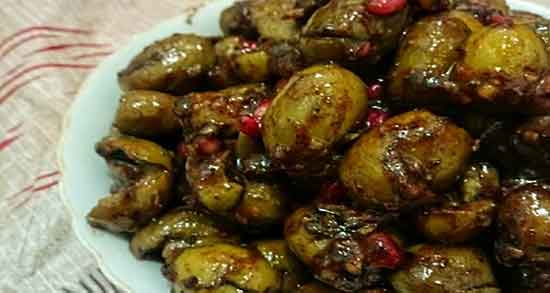 سبزی معطر برای زیتون پرورده ؛ سبزی ریحون برای درست کردن زیتون پرورده