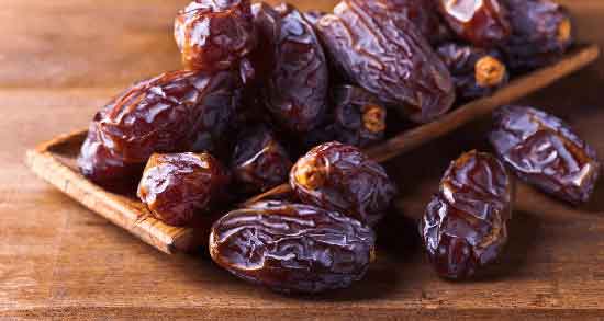 سرکه خرما در بارداری و خواص و مضرات خوردن سرکه خرما برای سلامت جنین سرکه خرما در بارداری ؛ خواص و مضرات خوردن سرکه خرما برای سلامت جنین