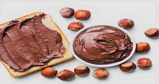شکلات صبحانه را چگونه بخوریم ؛ شکلات صبحانه با نان تست داغ