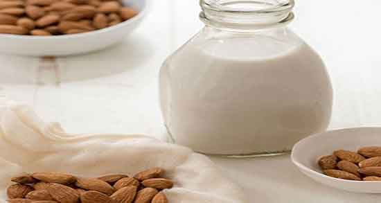 شیر بادام برای کودکان ؛ عوارض خوردن شیر بادام برای کودک یک ساله