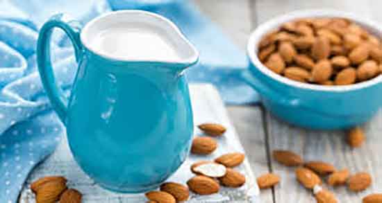 شیر بادام و تیروئید ؛ خواص گردو و کشمش و شیر بادام برای تیروئید