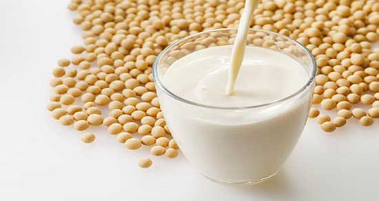 شیر سویا و موز ؛ ترکیب شیر سویا و موز برای چاقی صورت و بدن