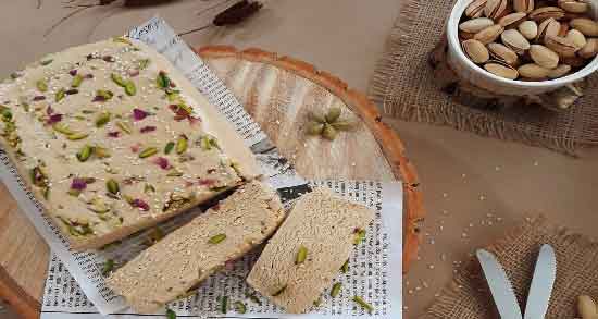 طرز تهیه حلوا شکری عقاب و آموزش درست کردن حلوا شکری عقاب در منزل طرز تهیه حلوا شکری عقاب ؛ آموزش درست کردن حلوا شکری عقاب در منزل