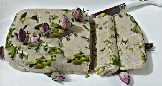 طرز تهیه حلوا شکری و آموزش درست کردن حلوا شکری به روشی ساده طرز تهیه حلوا شکری ؛ آموزش درست کردن حلوا شکری به روشی ساده