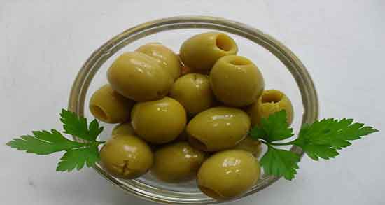 طرز تهیه زیتون پرورده رستورانی ؛ چگونه زیتون پرورده رستورانی درست کنیم
