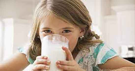 طریقه مصرف شیر شتر برای کودکان ؛ دستور استفاده از شیر شتر برای اطفال