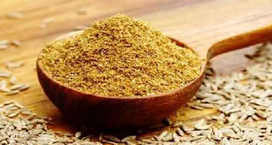 عرق رازیانه برای پریود شدن ؛ همه چیز درباره مصرف عرق رازیانه در زمان قاعدگی