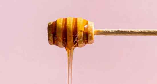 عسل کوهی و زخم معده ؛ خاصیت دارویی مصرف عسل کوهی برای بیماری زخم معده
