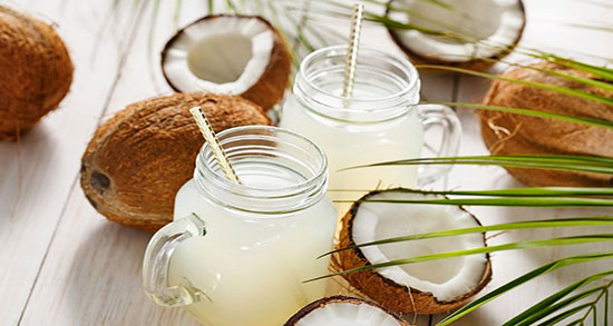 فواید آب نارگیل چیست ؛ خاصیت مصرف اب نارگیل برای زخم معده