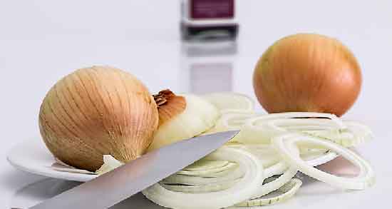 فواید آب پیاز برای ابرو ؛ تاثیر مصرف آب پیاز برای پر پشت شدن ابرو