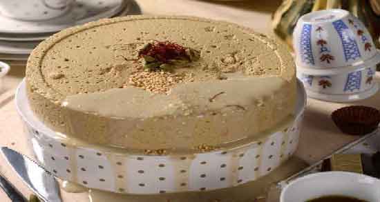 فواید حلوا شکری برای کودکان ؛ کالری بالا در حلوا شکری مفید برای کودک