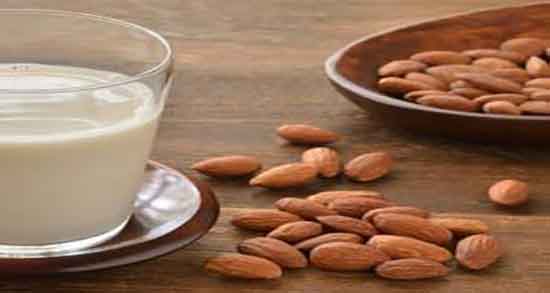 فواید شیر بادام ؛ خاصیت مصرف شیر بادام برای درمان خشکی پوست