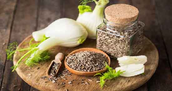 فواید عرق رازیانه برای پریود شدن ؛ خاصیت مصرف عرق رازیانه برای منظم شدن پریودی