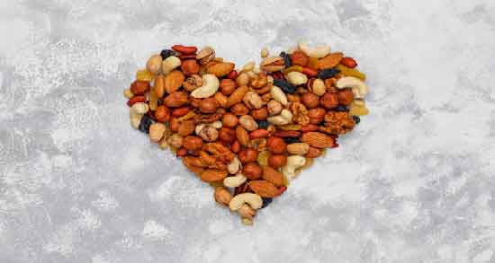 لیست انواع آجیل و خشکبار و معرفی و آشنایی با انواع آجیل و خشکبار لیست انواع آجیل و خشکبار ؛ معرفی و آشنایی با انواع آجیل و خشکبار