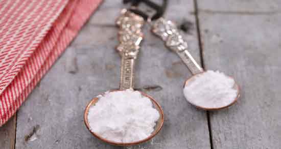 مضرات بکینگ پودر در بارداری و استفاده از بکینگ پودر چه ضرری برای زن باردار دارد مضرات بکینگ پودر در بارداری ؛ استفاده از بکینگ پودر چه ضرری برای زن باردار دارد