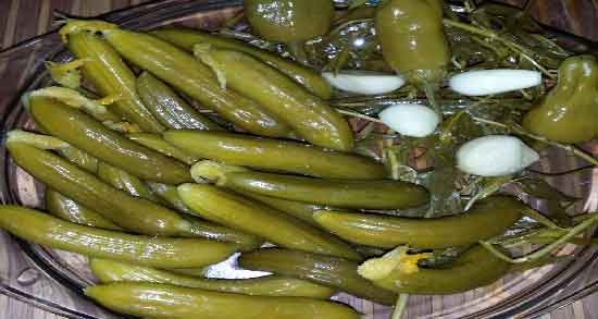 مضرات خیار شور برای کودکان ؛ آیا خوردن خیار شور برای کودکان مضر است