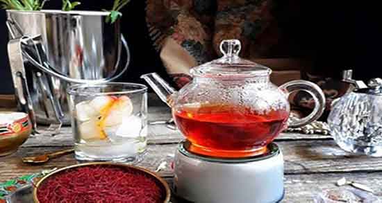 چای زعفران در ماه آخر بارداری ؛ خوردن چای زعفران در ماه آخر بارداری