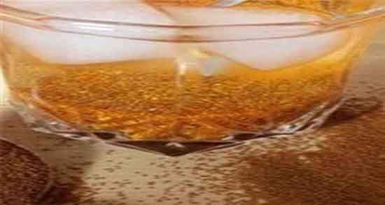 چرا خاکشیر میخورم جوش میزنم ؛ عوارض استفاده از خاکشیر و جوش پوستی