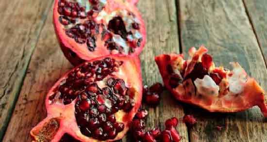 آب انار برای تنگی واژن ؛ آیا استفاده از آب انار تاثیری در تنگ شدن واژن دارد؟ آب انار برای تنگی واژن