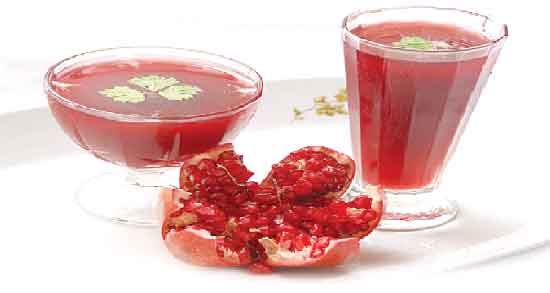 آب انار در ماه آخر بارداری ؛ همه چیز درباه خاصیت و مضرات خوردن آب انار در ماه آخر بارداری