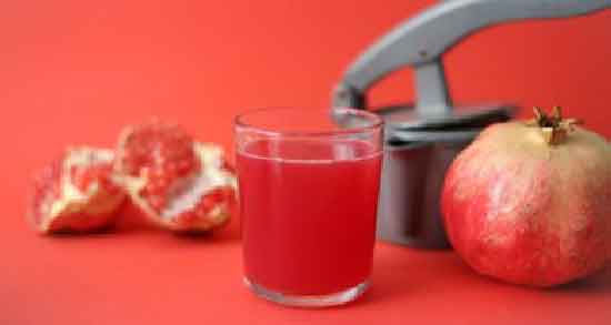 آب انار و سرماخوردگی و روش درست کردن داروی سرماخوردگی با آب انار آب انار و سرماخوردگی ؛ روش درست کردن داروی سرماخوردگی با آب انار