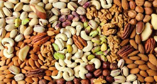 آجیل برای رفلاکس معده ؛ آشنایی با خاصیت درمانی خوردن آجیل برای رفلاکس معده