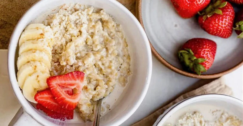 اوتمیل برای چاقی؛ بهترین زمان مصرف و نکات مهم برای اضافه وزن اوتمیل برای چاقی؛ بهترین زمان مصرف و نکات مهم برای اضافه وزن