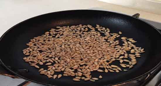 تخمه آفتابگردان برای سنگ صفرا ؛ فواید تخمه آفتابگردان برای سنگ صفرا تخمه آفتابگردان برای سنگ صفرا ؛ فواید تخمه آفتابگردان برای سنگ صفرا