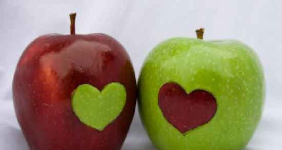 خواص آب سیب در بارداری ؛ حفظ سلامت جنین در بارداری با خوردن آب سیب خواص آب سیب در بارداری ؛ حفظ سلامت جنین در بارداری با خوردن آب سیب