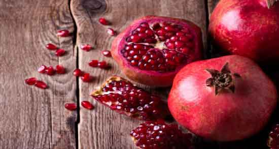 خواص خوردن آب انار ناشتا ؛ آشنایی با خاصیت درمانی خوردن آب انار ناشتا خواص خوردن آب انار ناشتا ؛ آشنایی با خاصیت درمانی خوردن آب انار ناشتا