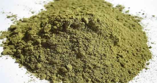 خواص روغن حنا در طب سنتی و آشنایی با خاصیت روغن حنا از دیدگاه طب سنتی خواص روغن حنا در طب سنتی ؛ آشنایی با خاصیت روغن حنا از دیدگاه طب سنتی