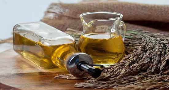 خواص روغن سبوس برنج برای پوست و ویتامین E موجود در روغن سبوس برنج مفید برای سلامت پوست خواص روغن سبوس برنج برای پوست ؛ ویتامین E موجود در روغن سبوس برنج مفید برای سلامت پوست