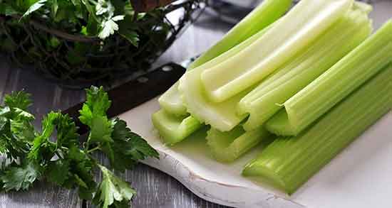 خواص عرق کرفس برای بواسیر ؛ فواید عرق کرفس برای درمان بواسیر خواص عرق کرفس برای بواسیر ؛ فواید عرق کرفس برای درمان بواسیرc