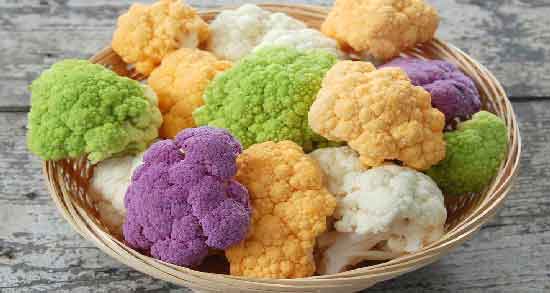 خواص گل کلم برای پوست ؛ ویتامین C موجود در گل کلم باعث افزایش کلاژن پوست