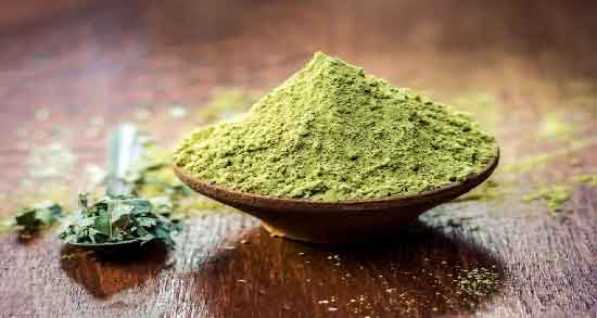 روغن حنا برای پوست ؛ درمان جوش صورت با مصرف روغن حنا