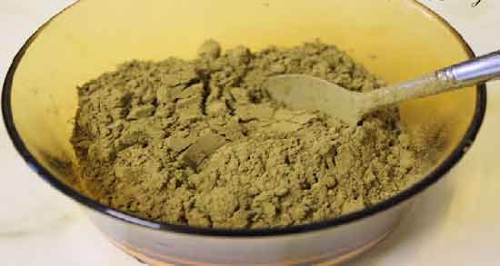 روغن حنا چیست و معرفی کامل روغن حنا و خواصی که دارد روغن حنا چیست ؛ معرفی کامل روغن حنا و خواصی که دارد