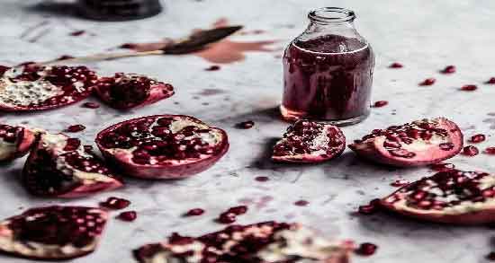 فواید آب انار برای بدنسازی ؛ افزایش انرژی در تمرینات بدنسازی با مصرف آب انار